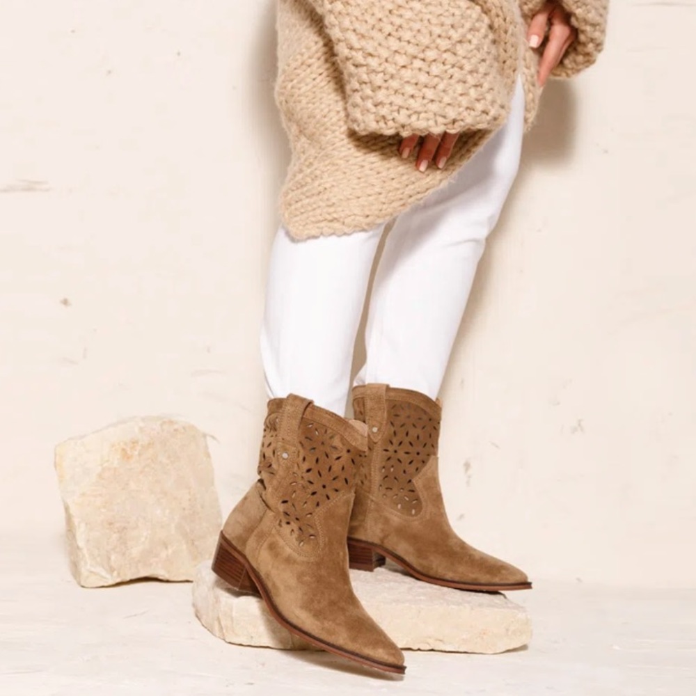 Boutique 9 Jolisa Western Cowboy Ankle Boots - Picture 3 of 13